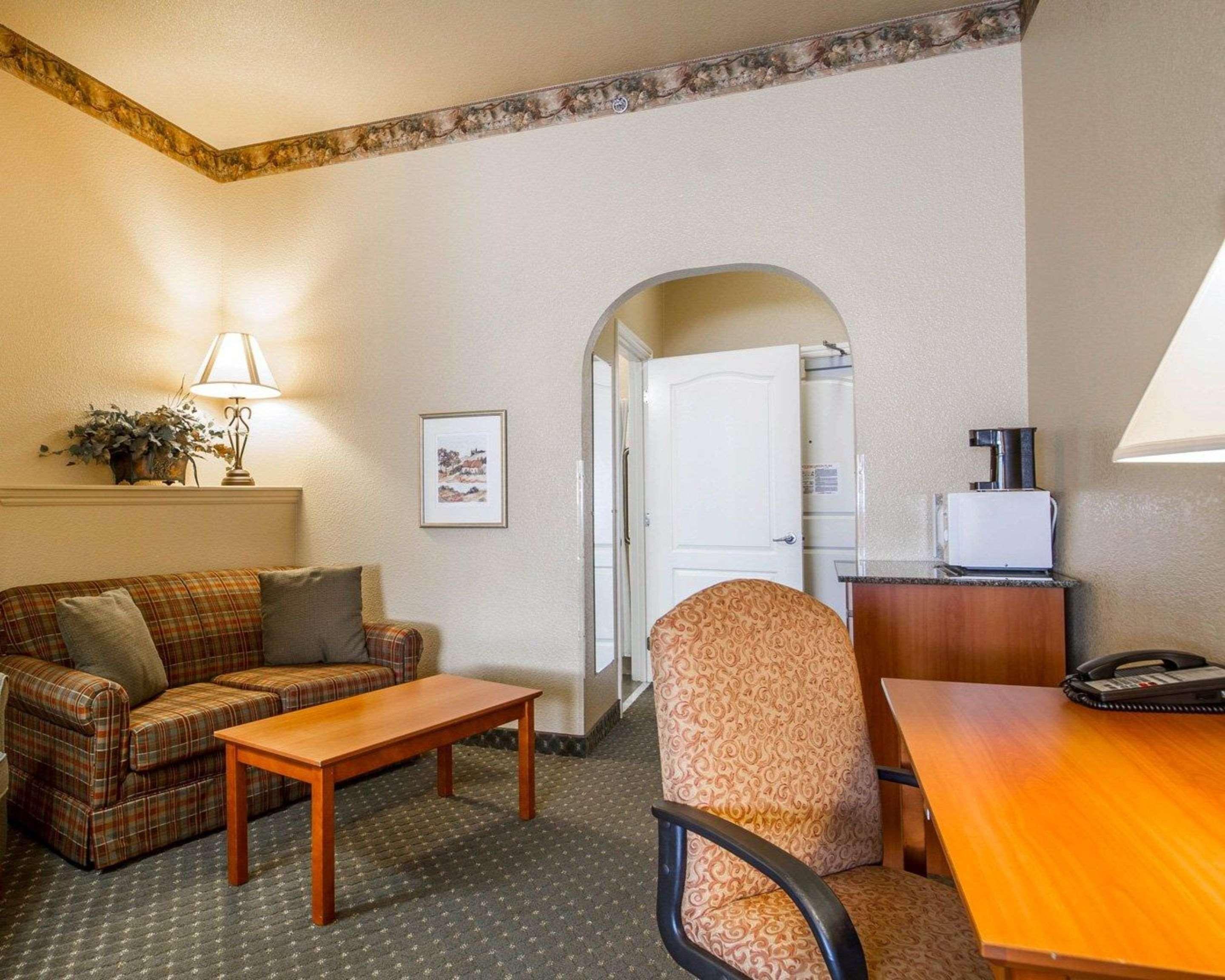 Comfort Inn & Suites Ukiah Mendocino County מראה חיצוני תמונה