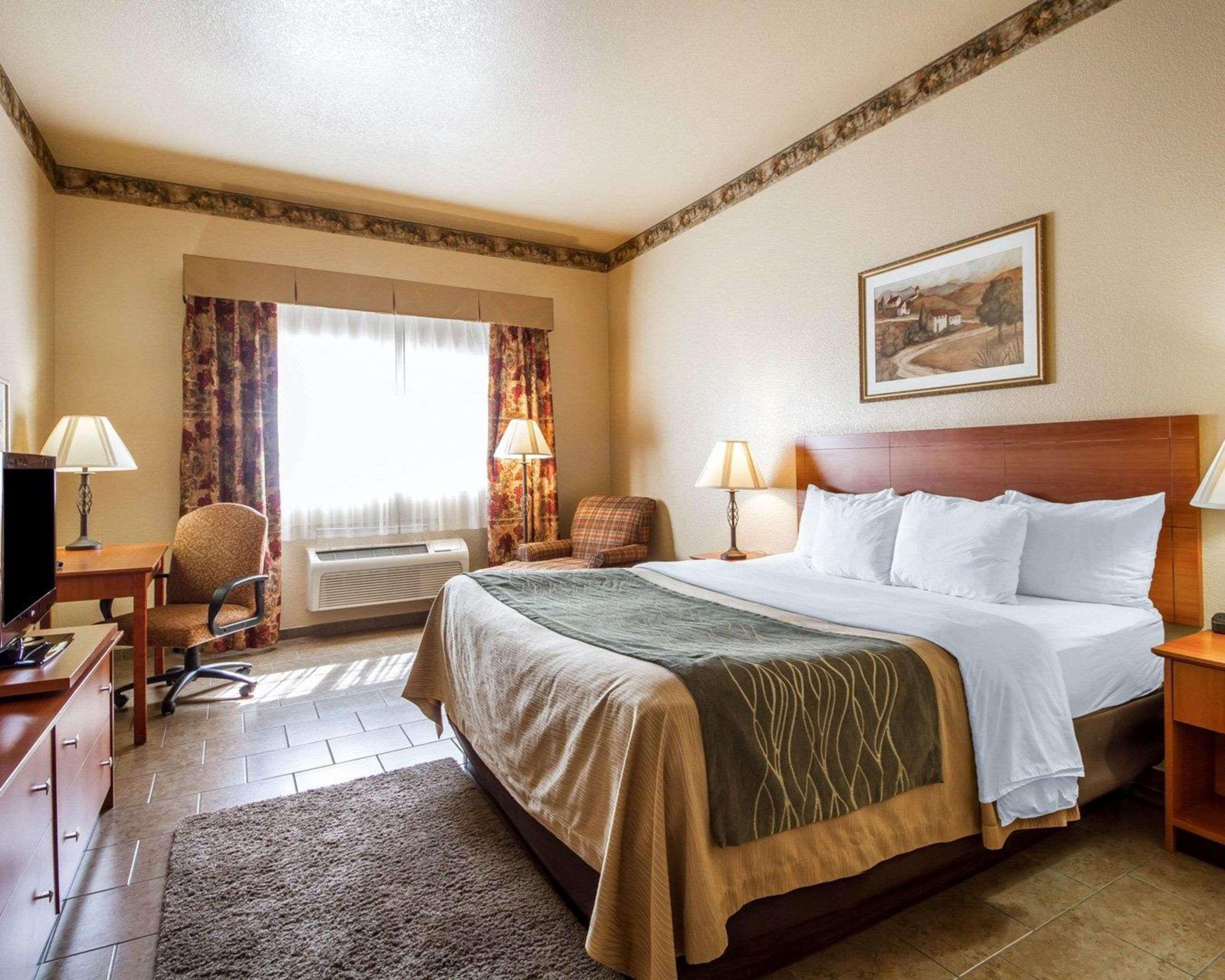 Comfort Inn & Suites Ukiah Mendocino County מראה חיצוני תמונה